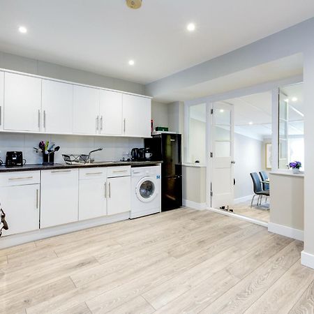 Dartford, Kent - Modern 2Bd 2Bath En-Suite Bungalow M25 Bluewater מראה חיצוני תמונה