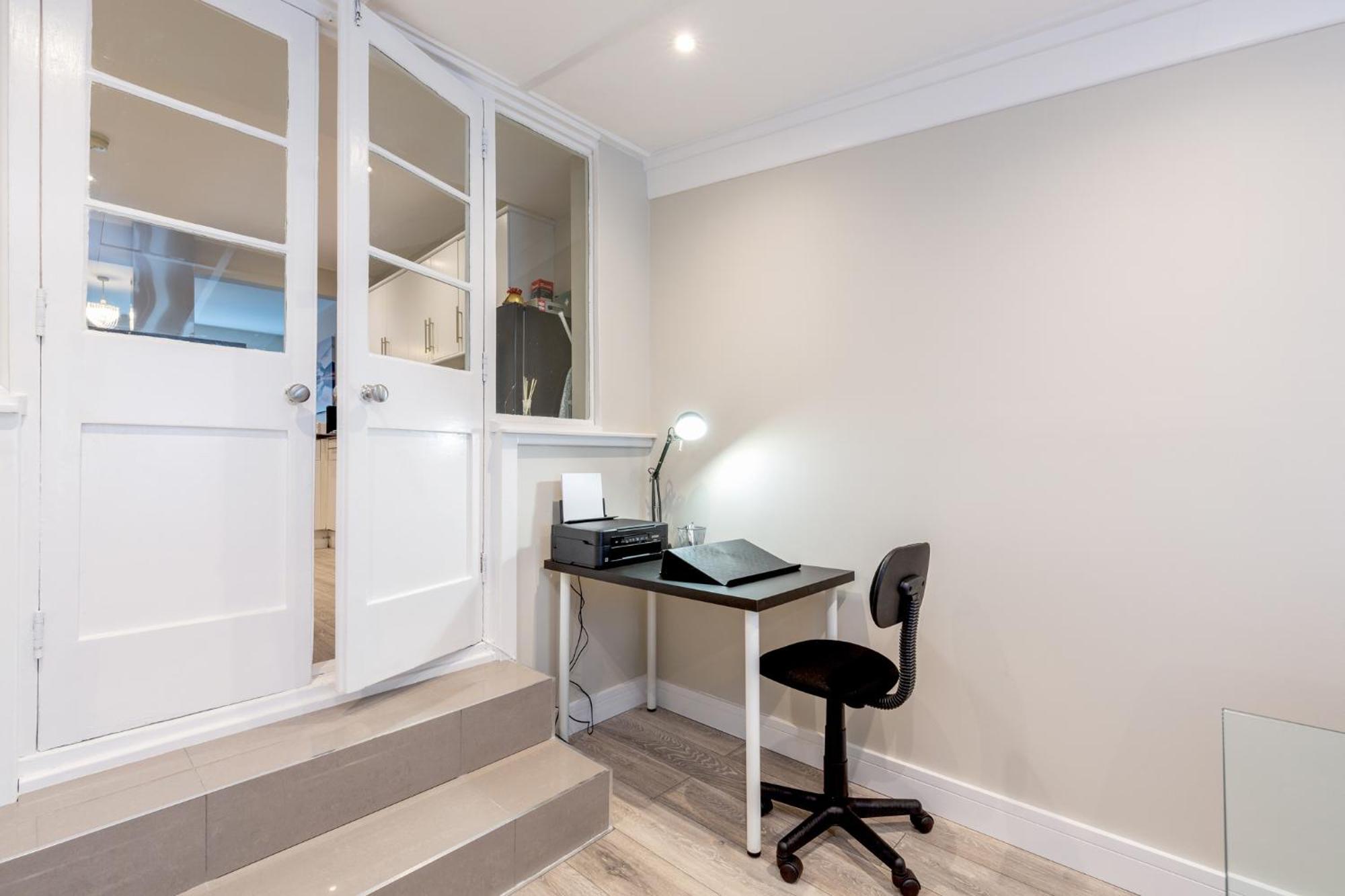 Dartford, Kent - Modern 2Bd 2Bath En-Suite Bungalow M25 Bluewater מראה חיצוני תמונה