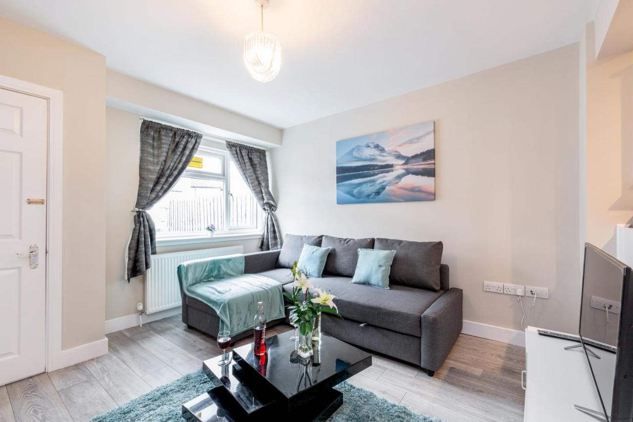 Dartford, Kent - Modern 2Bd 2Bath En-Suite Bungalow M25 Bluewater מראה חיצוני תמונה